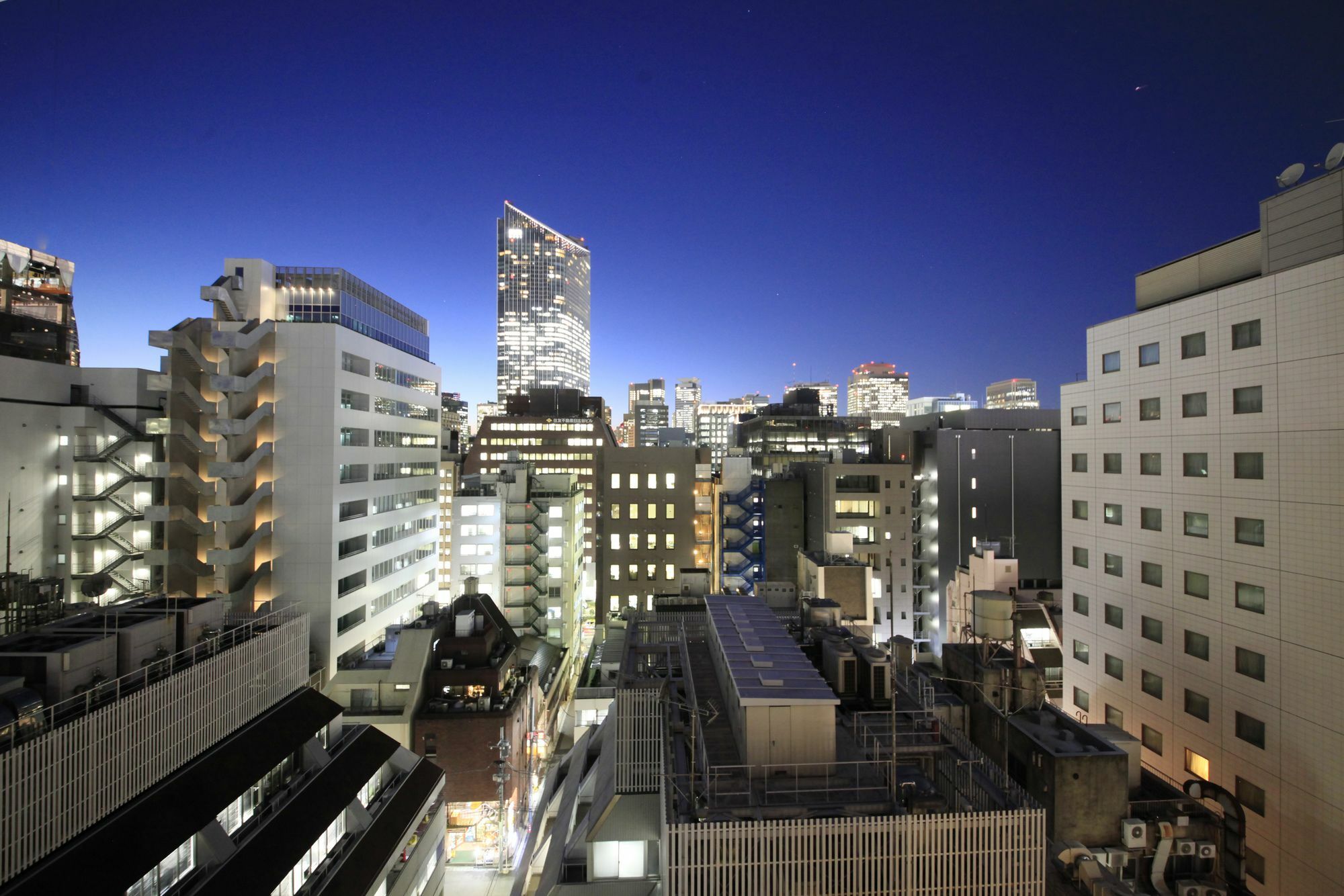 Candeo Hotels Tokyo Shimbashi Exterior photo